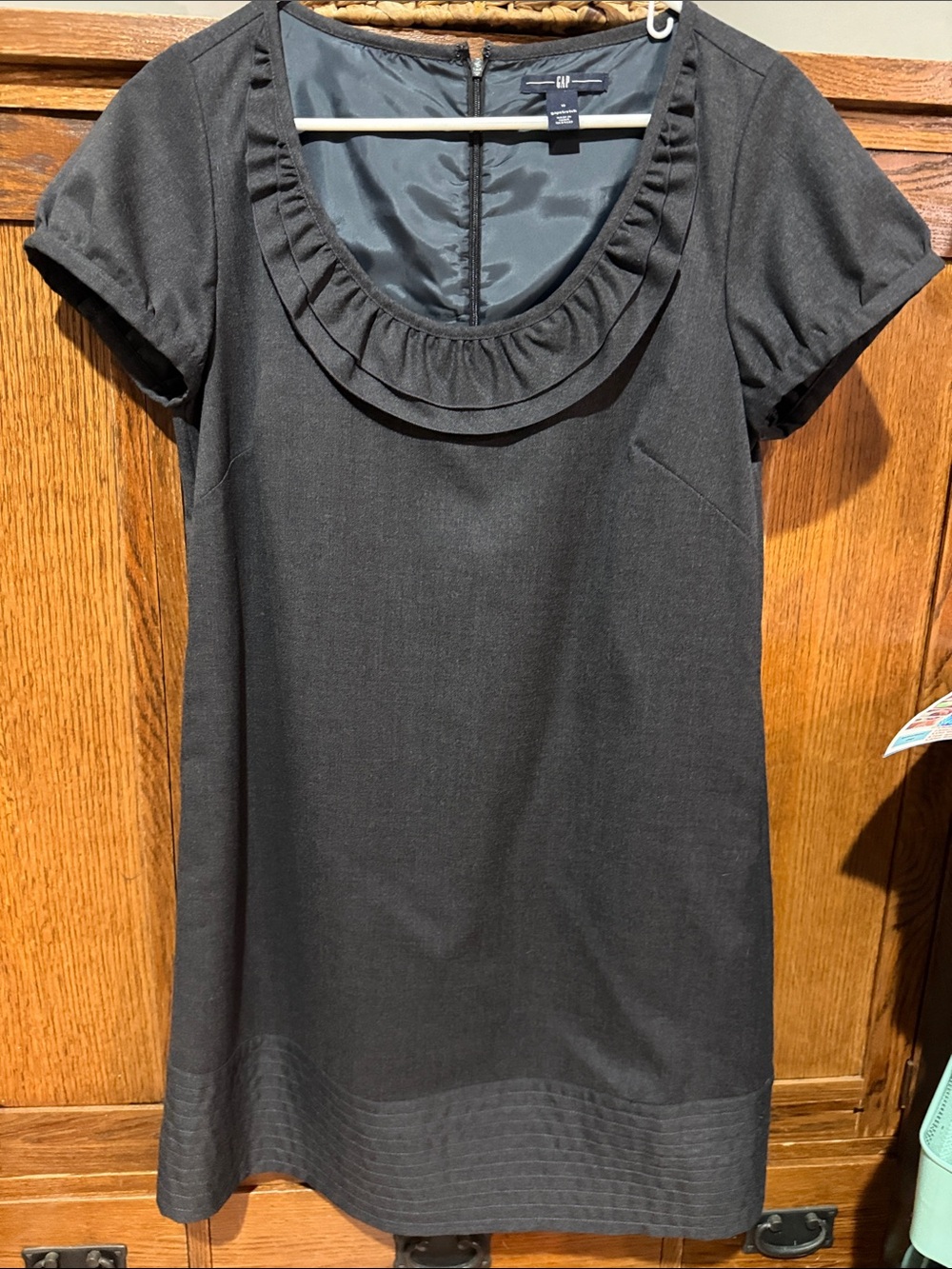 GAP grey Stretch Dress with Scoop Neck Ruffle
